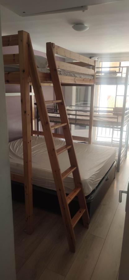 Logement Chambre Seul En Supplement Ou Dortoir Mixte Roquemaure  Bagian luar foto